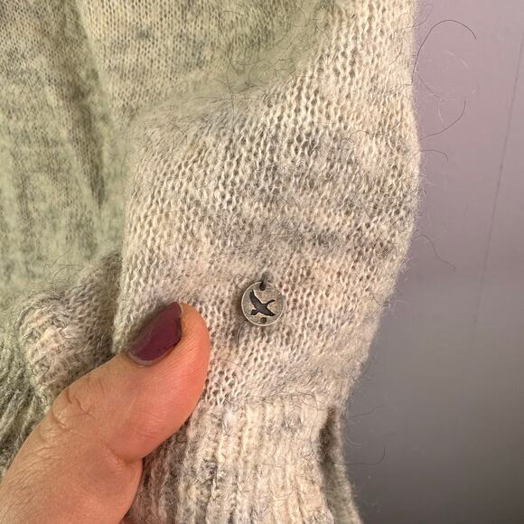 Eddie Bauer Womens medium Gray Long Sleeve Cowl Neck Mohair Blend Sweater - Picture 2 of 7